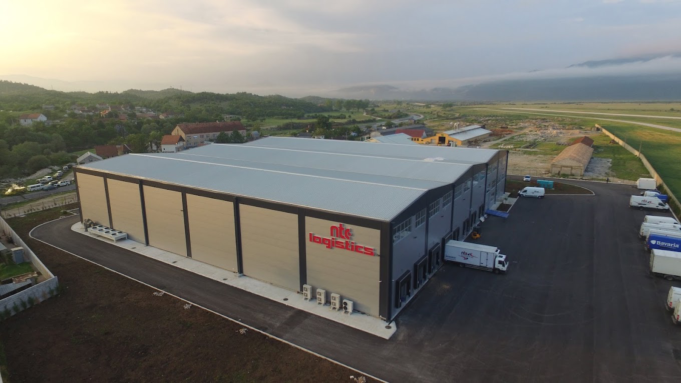 NTC Logistics hala i dvorište iz vazduha